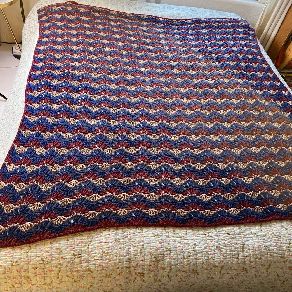 Vintage handmade loose open knit tan red blue throw blanket
